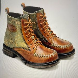 Women's Vintage Boots